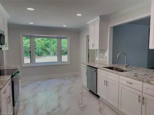 1862 Pinehurst Drive, Lewisville, NC 27023