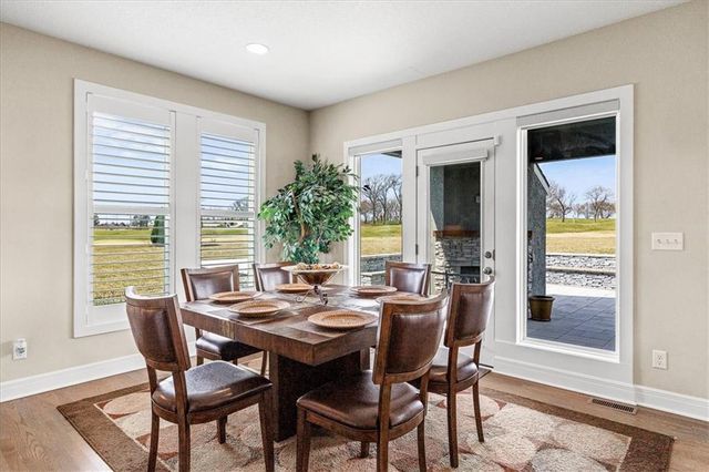 10008 N Revere Court, Kansas City, MO 64154