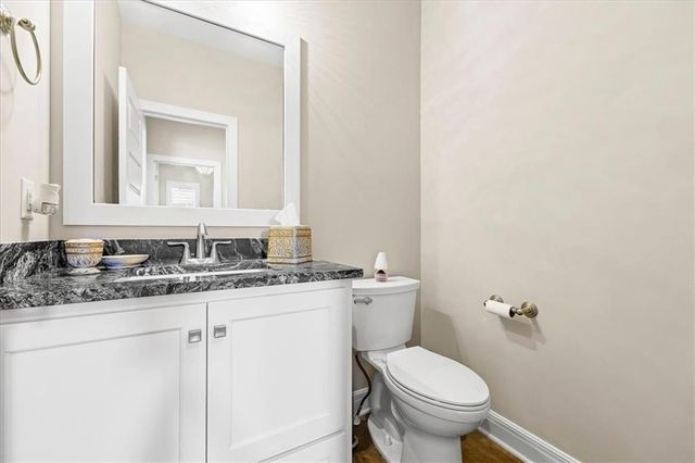 10008 N Revere Court, Kansas City, MO 64154