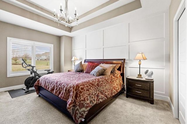 10008 N Revere Court, Kansas City, MO 64154