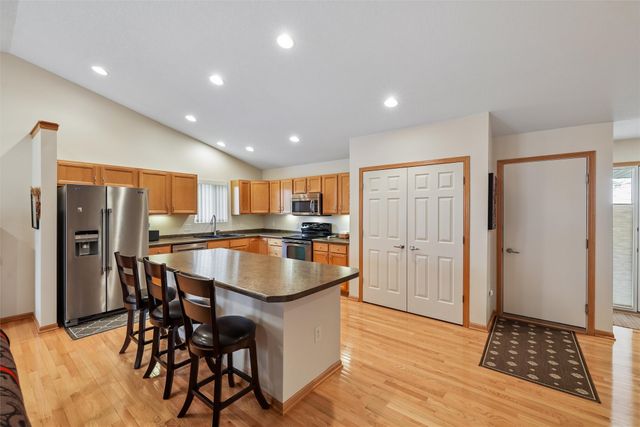 4448 Tamara Lane, West Des Moines, IA 50265