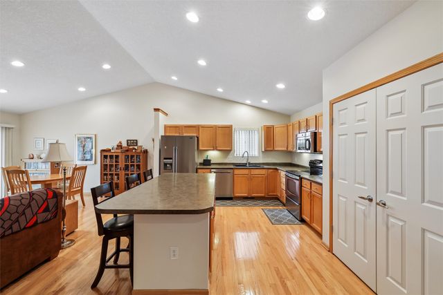 4448 Tamara Lane, West Des Moines, IA 50265