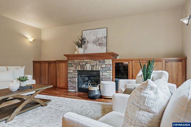 5428 Swallowtail St SE, Salem, OR 97306