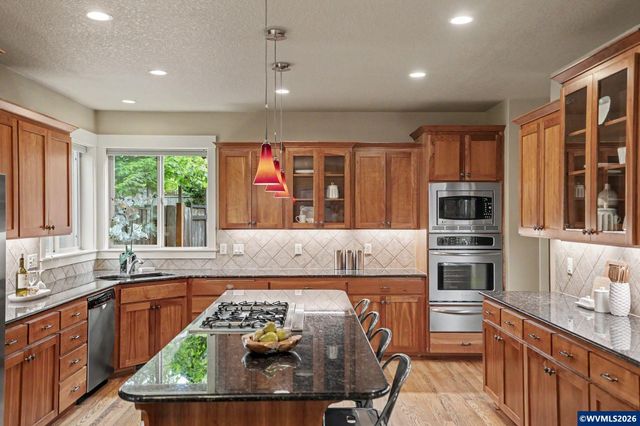 5428 Swallowtail St SE, Salem, OR 97306
