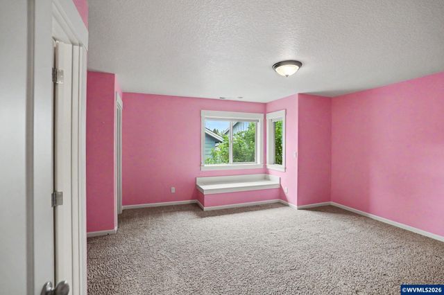 5428 Swallowtail St SE, Salem, OR 97306