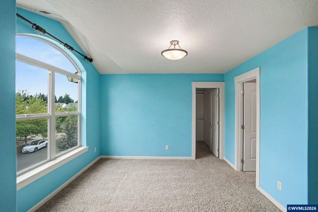 5428 Swallowtail St SE, Salem, OR 97306