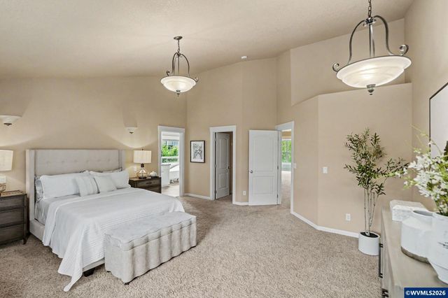 5428 Swallowtail St SE, Salem, OR 97306