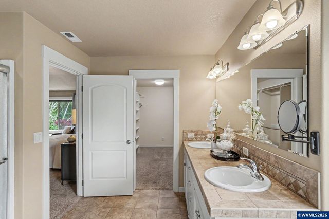 5428 Swallowtail St SE, Salem, OR 97306