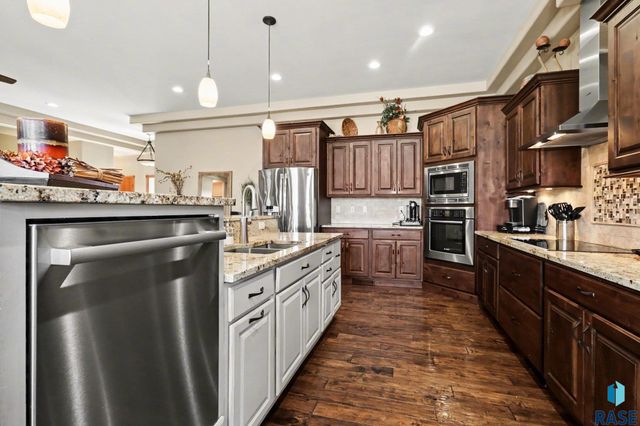 2908 W Auburn Hills St Street, Sioux Falls, SD 57108