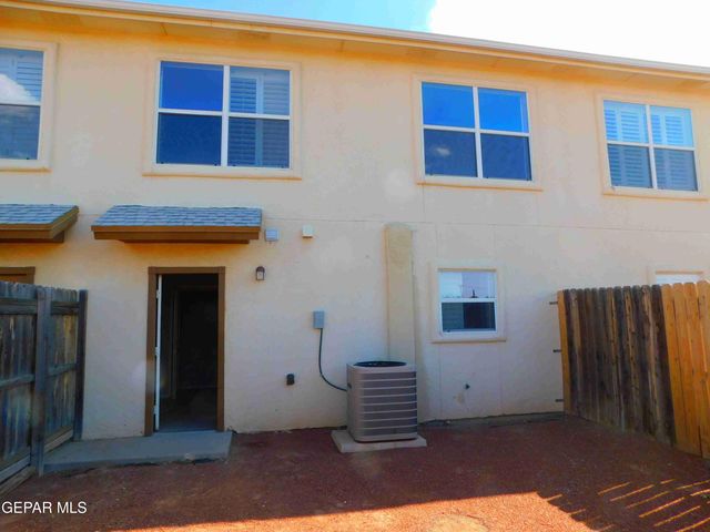 10021 RAILROAD Drive 103, El Paso, TX 79924
