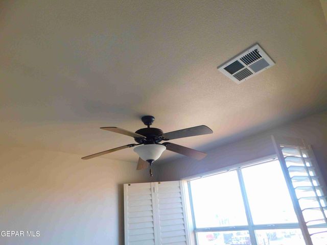 10021 RAILROAD Drive 103, El Paso, TX 79924