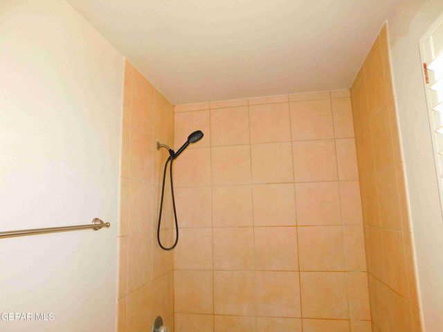 10021 RAILROAD Drive 103, El Paso, TX 79924