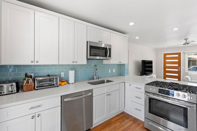 3635 Tomahawk, San Diego, CA 92117