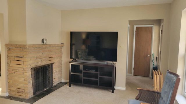 11605 W Mount Vernon AVENUE, Wauwatosa, WI 53226