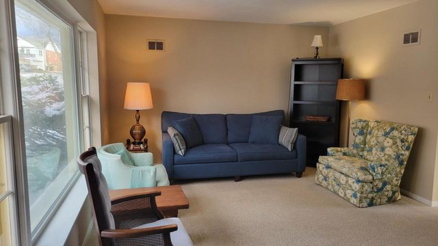 11605 W Mount Vernon AVENUE, Wauwatosa, WI 53226