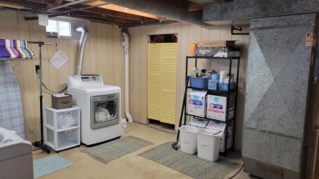 11605 W Mount Vernon AVENUE, Wauwatosa, WI 53226