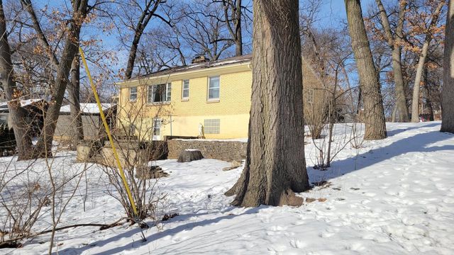 11605 W Mount Vernon AVENUE, Wauwatosa, WI 53226