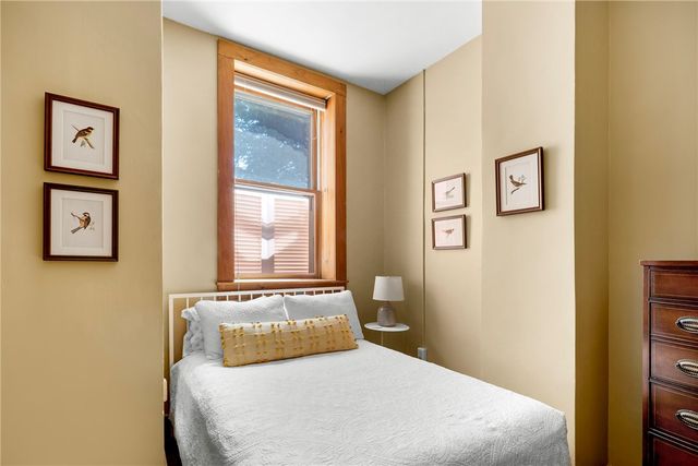 3 Hazard Avenue, Newport, RI 02840
