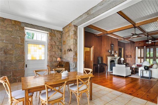 3 Hazard Avenue, Newport, RI 02840