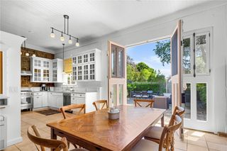 3 Hazard Avenue, Newport, RI 02840
