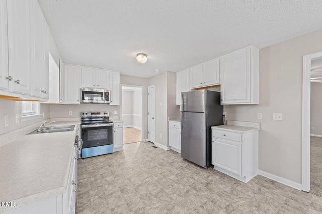 1636 Middle Ridge Drive, Willow Spring, NC 27592