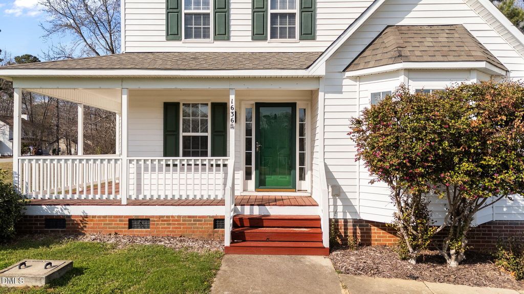 1636 Middle Ridge Drive, Willow Spring, NC 27592