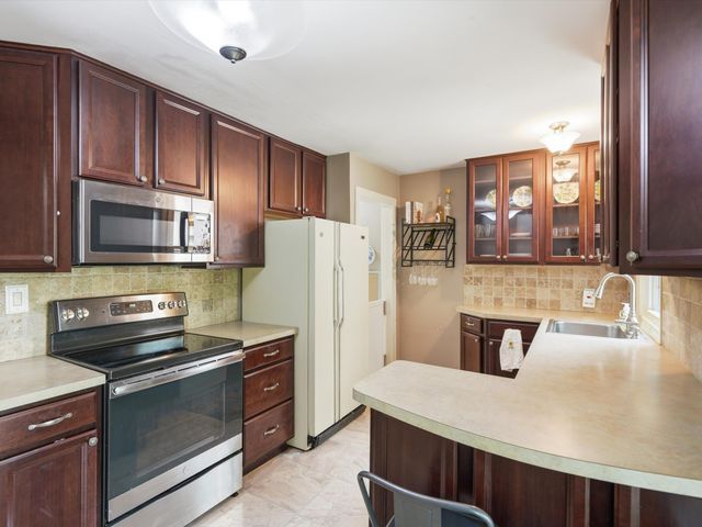 2104 Arborview Boulevard, Ann Arbor, MI 48103