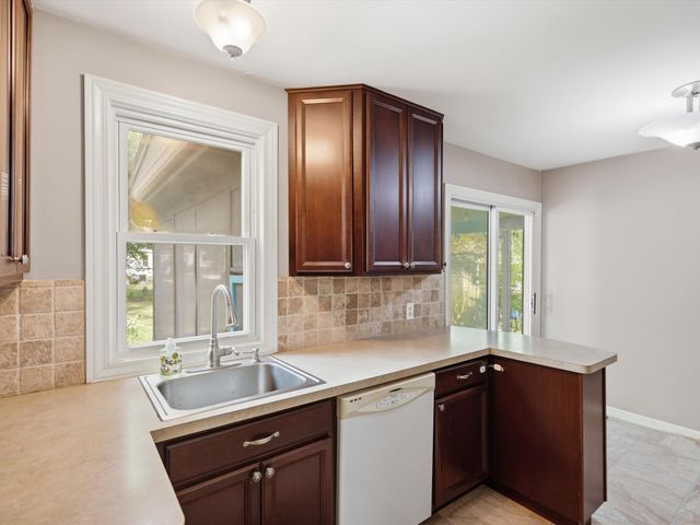 2104 Arborview Boulevard, Ann Arbor, MI 48103