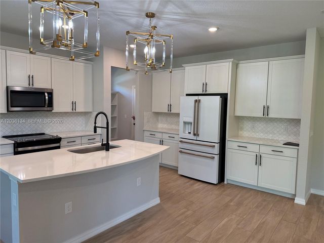 8112 NW 78th Street 8112, Tamarac, FL 33321