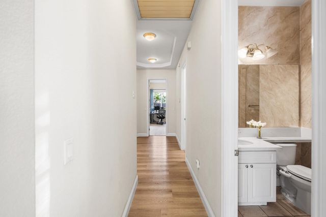 1061 Sandwick Way, Folsom, CA 95630