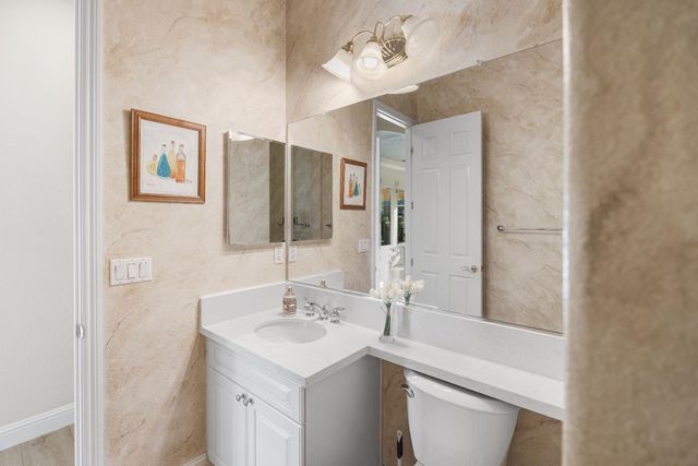 1061 Sandwick Way, Folsom, CA 95630