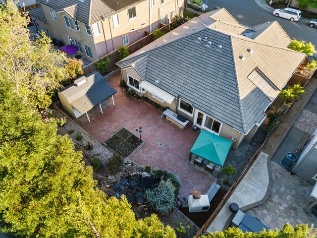 1061 Sandwick Way, Folsom, CA 95630