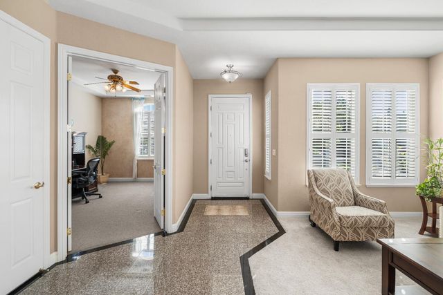 1061 Sandwick Way, Folsom, CA 95630