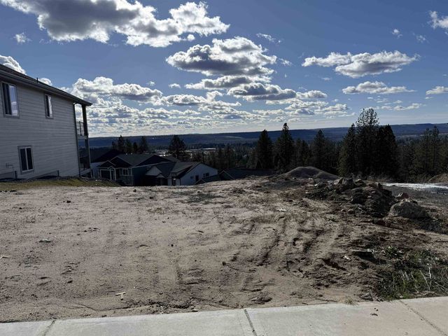 4239 W Bush Dr, Spokane, WA 99208