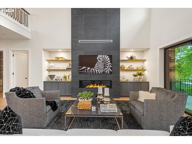 13305 AMBER Pl, Lake Oswego, OR 97034