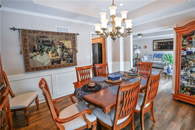 5118 SW Pelican Point, Lee's Summit, MO 64082