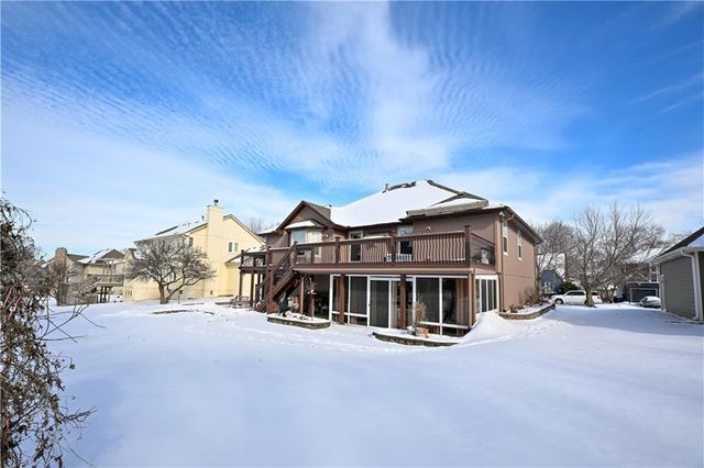 5118 SW Pelican Point, Lee's Summit, MO 64082