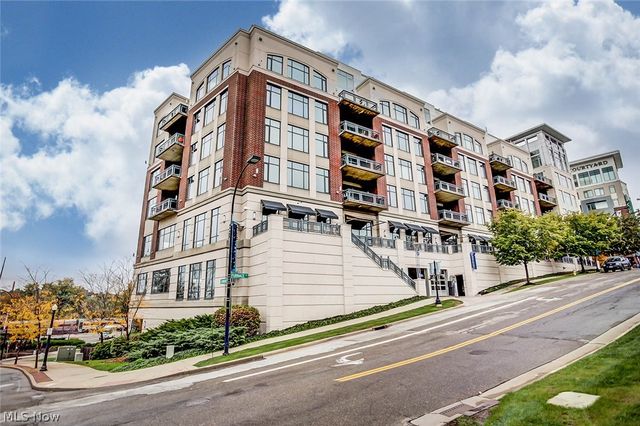21 Furnace Street 701, Akron, OH 44308