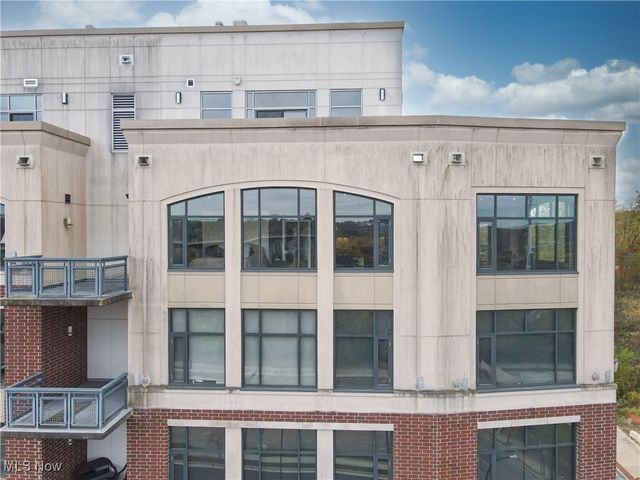 21 Furnace Street 701, Akron, OH 44308