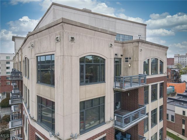 21 Furnace Street 701, Akron, OH 44308