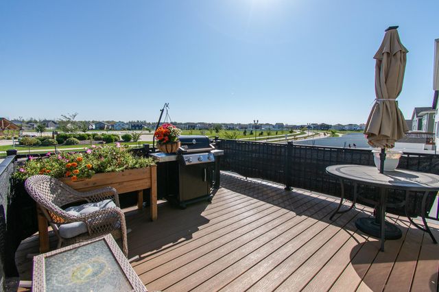 5507 Lori Lane W, West Fargo, ND 58078