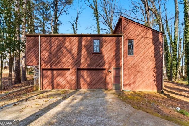 2527 Kingsley Drive NE, Marietta, GA 30062