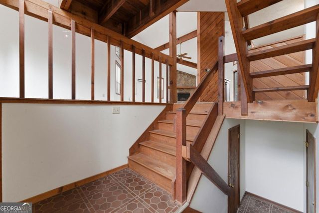 2527 Kingsley Drive NE, Marietta, GA 30062