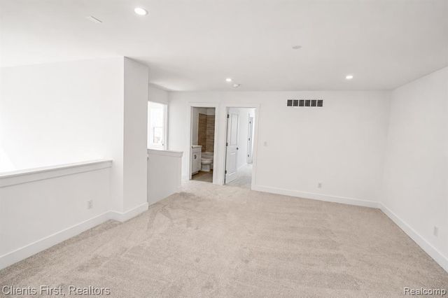 49537 Coldwater Ridge Drive, Northville, MI 48168