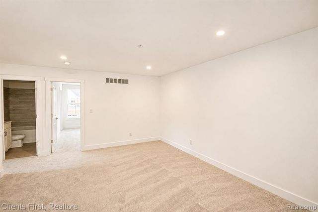 49537 Coldwater Ridge Drive, Northville, MI 48168