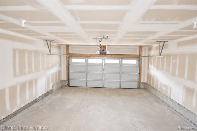 49537 Coldwater Ridge Drive, Northville, MI 48168