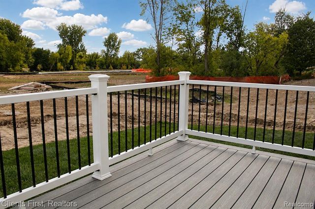 49537 Coldwater Ridge Drive, Northville, MI 48168