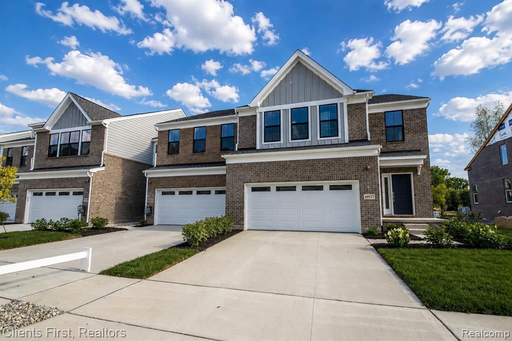49537 Coldwater Ridge Drive, Northville, MI 48168