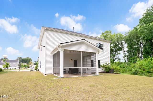 121 Barnwell Loop, Angier, NC 27501
