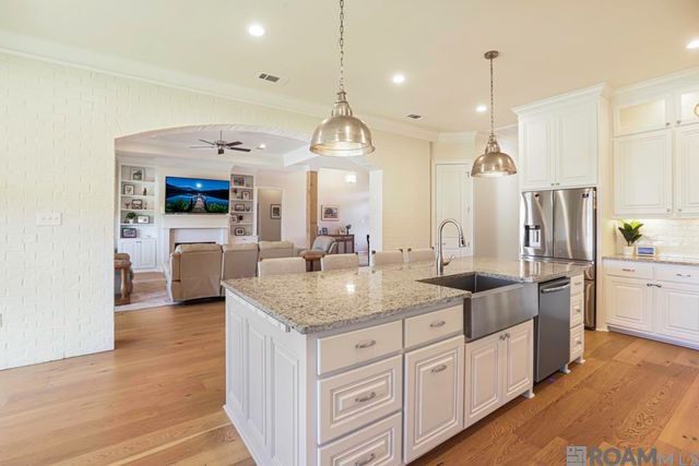 6291 Royal Lakes Estates Avenue, Gonzales, LA 70737